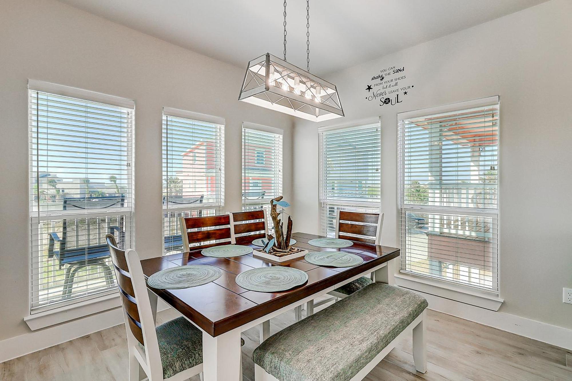 Bella Vista & Four Winds House Villa Mustang Beach Room photo